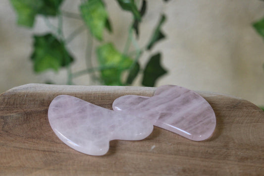 Gua Sha en Quartz Rose