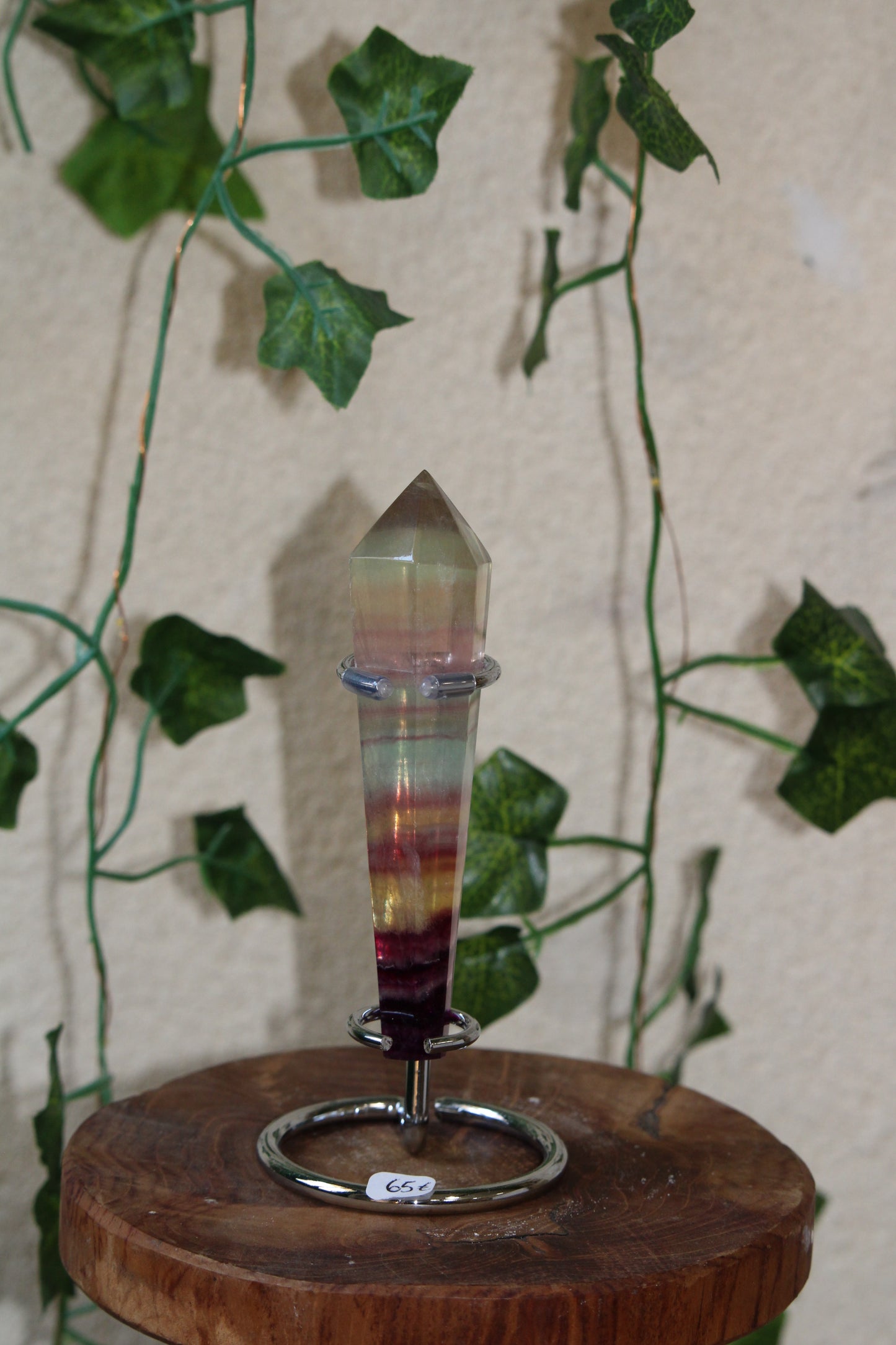 Pointe de fluorite multicolore