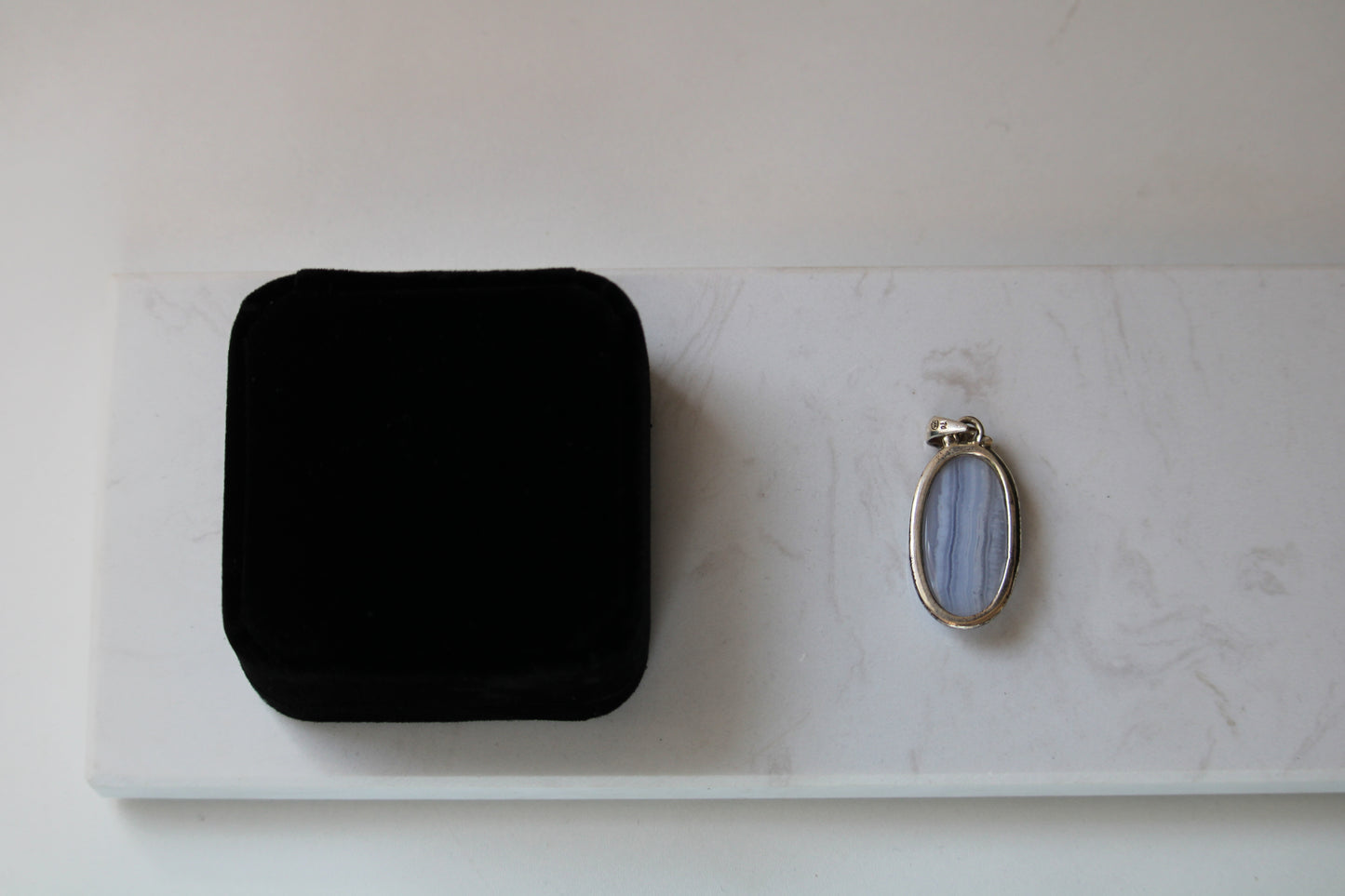 Pendentif Calcédoine Bleue en Argent